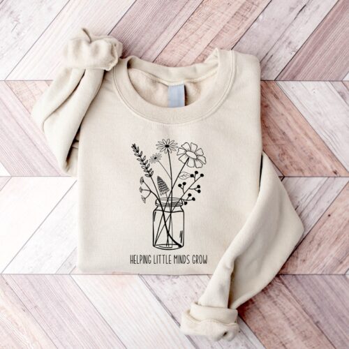 Teacher Helping Little Minds Grow Cute Sped Flower Sweatshirt image 1