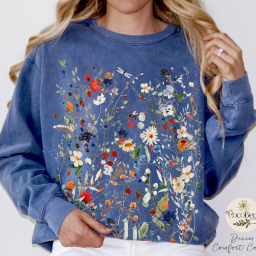 Vintage Pressed Flowers Garden Lover Botanical Floral Fairycore Sweatshirt image 0