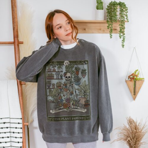 Plant Parent Customized Tarot Card House Witchy Skeleton Love Sweatshirt image 0