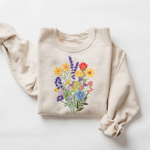 Wildflower Christmas Mom Cute Lover Plant Grandma Floral Unique Sweatshirt image 0