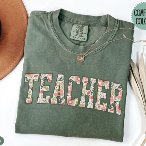 Retro Floral Teacher Appreciation Cute Funny Shirt image 0