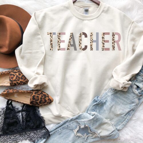 Leopard Teacher Cute Funny Back To School Sweatshirt image 0