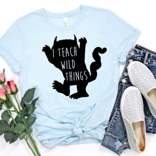 I Teach Wild Things Kindergarten Elementary Appreciation Shirt image 0