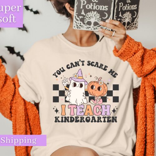 Retro Halloween Spooky You Can't Scare Me I Teach Kindergarten Shirt image 0