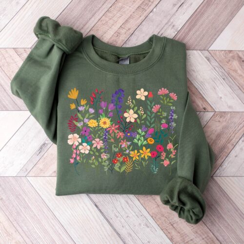 Women Fall Flowers Botanical Floral Nature Garden Lover Sweatshirt image 0